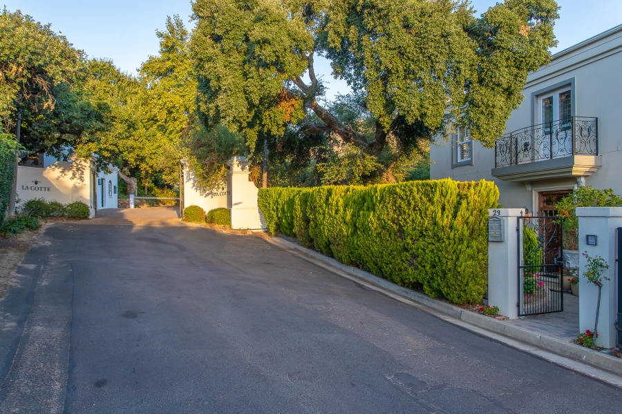 3 Bedroom Property for Sale in Franschhoek Western Cape